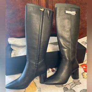 NWT Ingrid Leather Boots